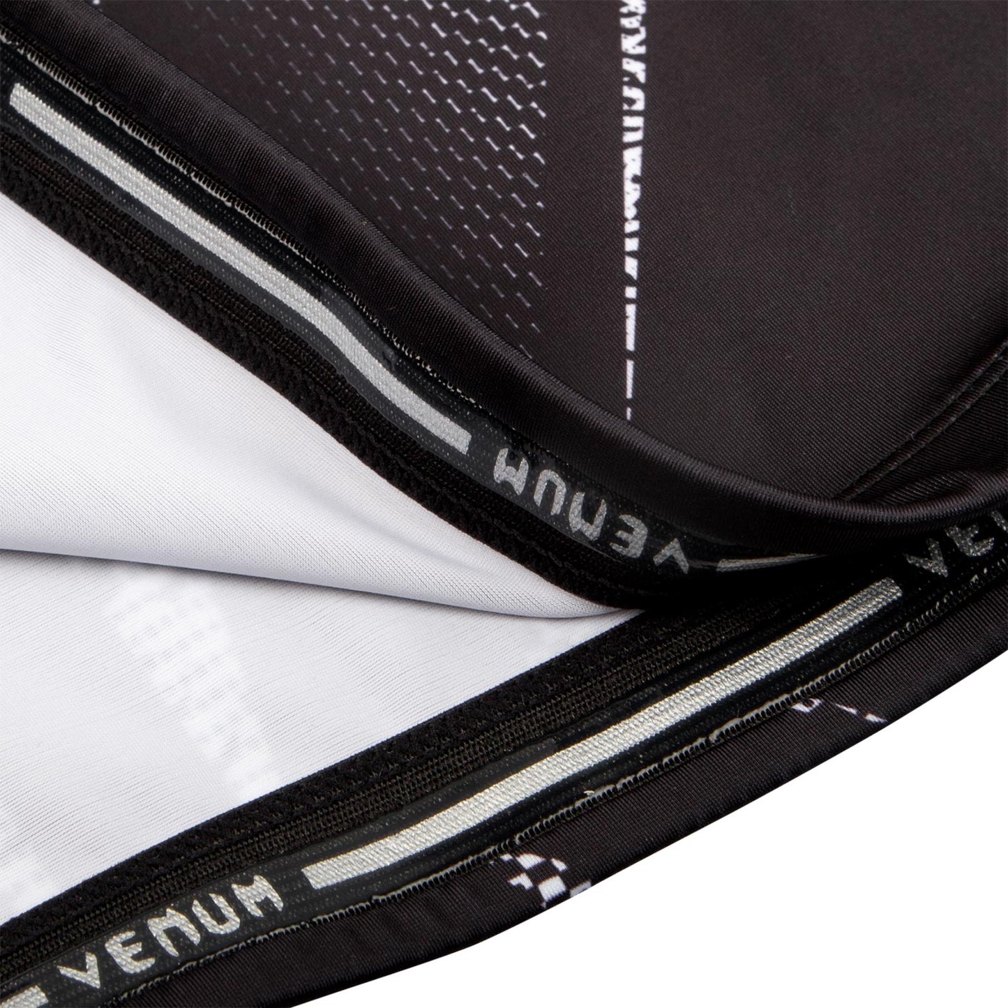 VENUM-03379-108