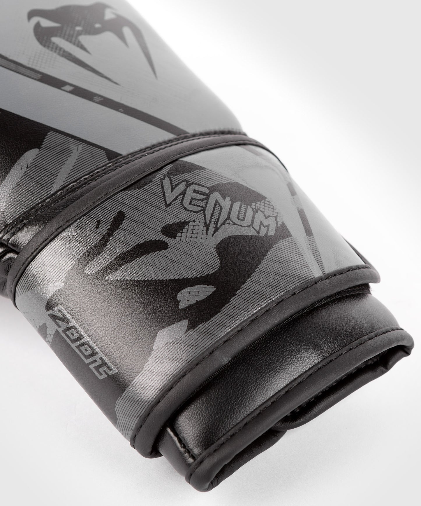 Venum Defender Contender 2.0 ボクシンググローブ - ブラック/ブラック