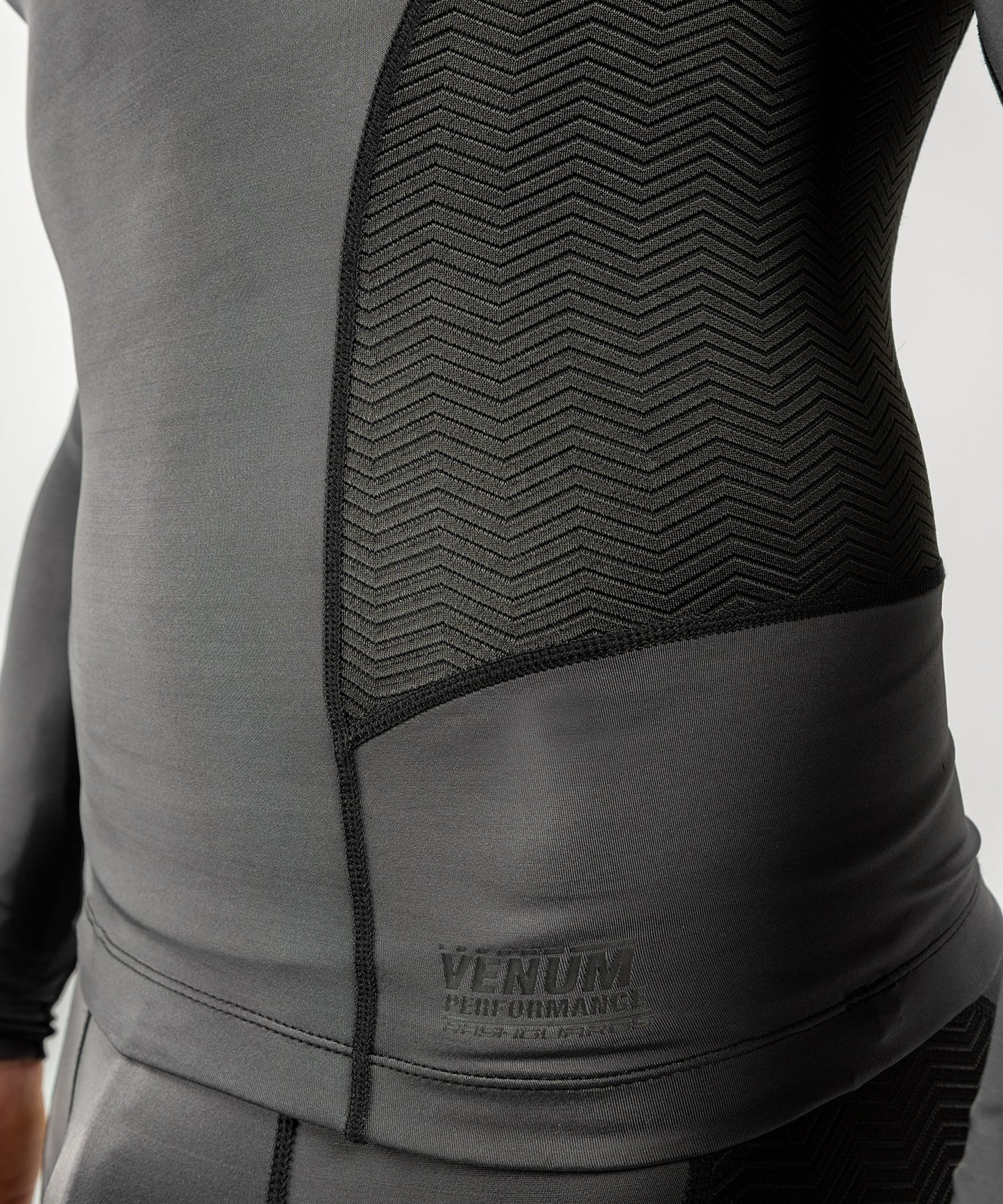 Venum G-Fit ラッシュガード - 長袖 - グレー/ブラック