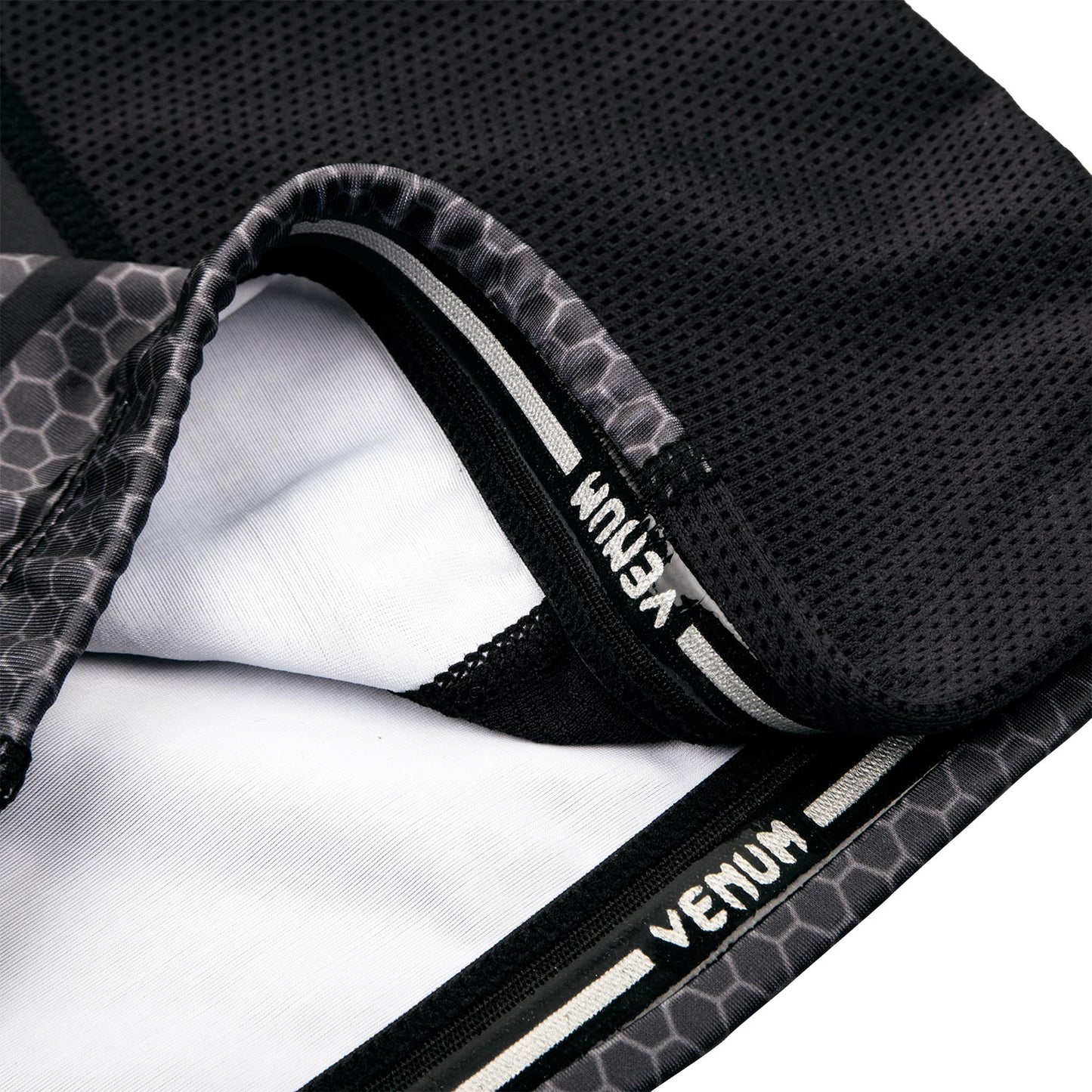 VENUM-03446-111