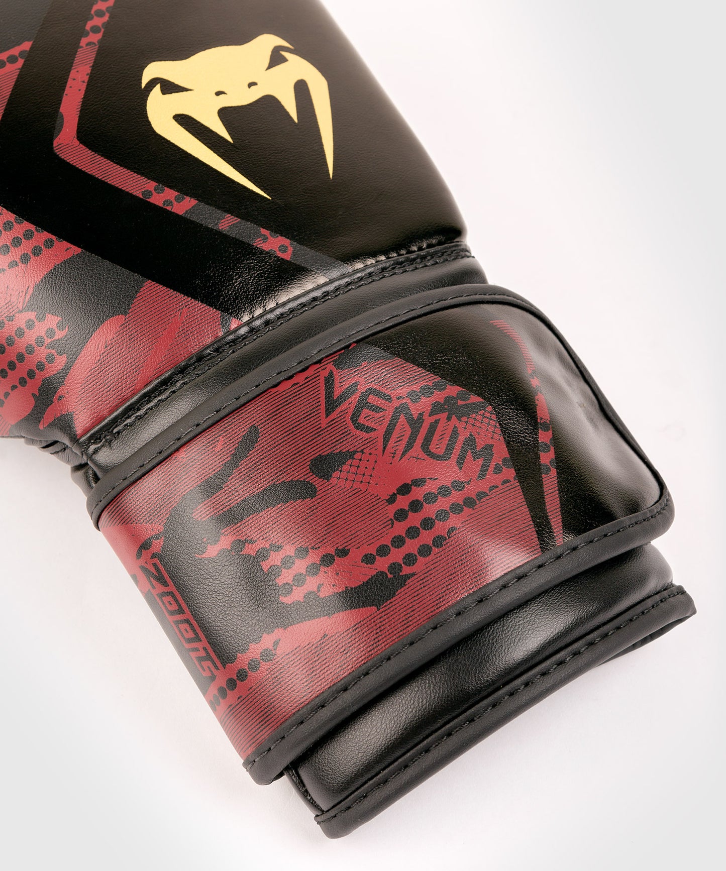 Venum Defender Contender 2.0 ボクシンググローブ - ブラック/レッド
