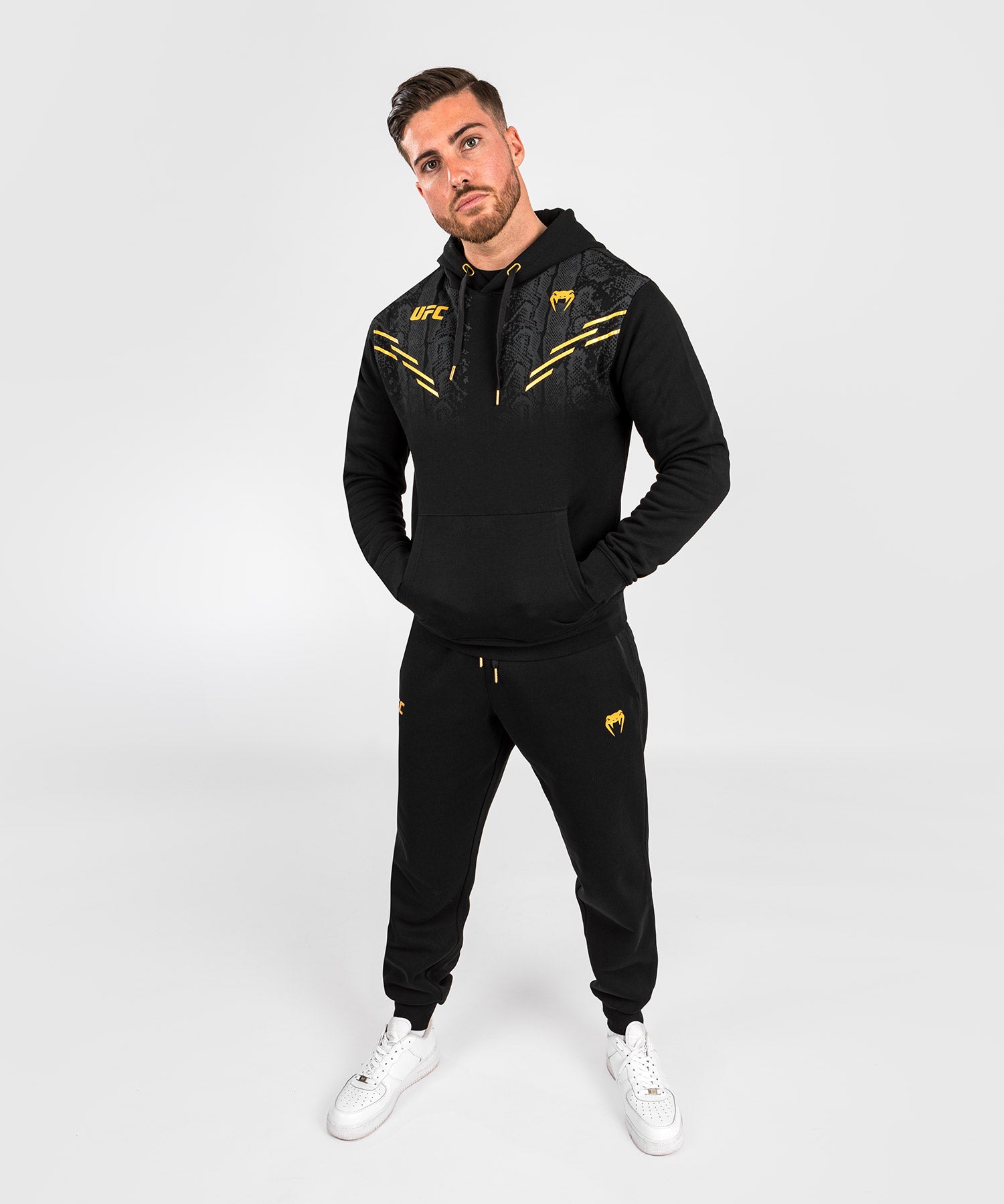 UFC Adrenaline by Venum Replica メンズ・プルオーバー・パーカー - Champion – Venum 日本
