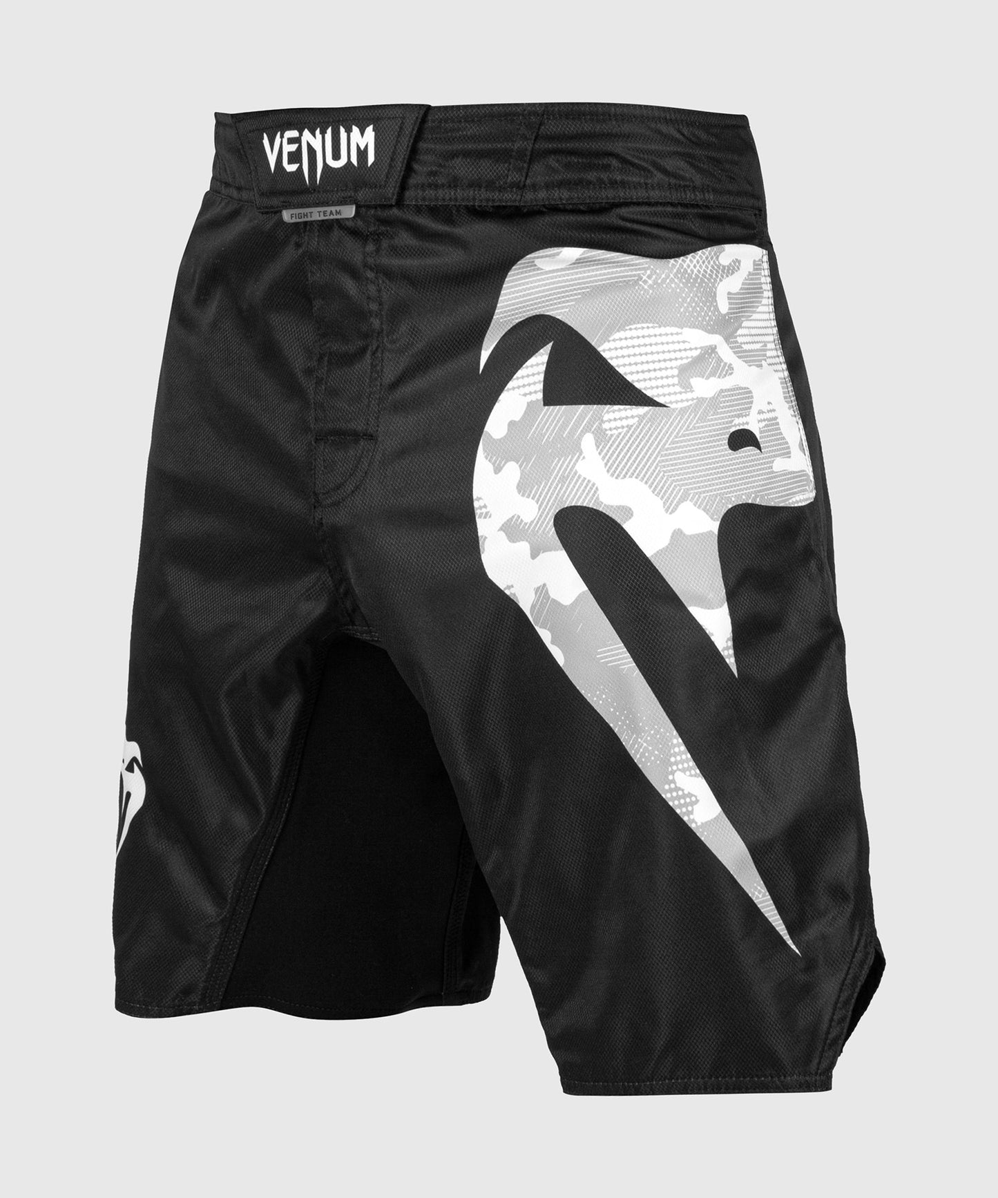 Venum Light 3.0 ファイトショーツ - ブラック/ホワイト・カモ