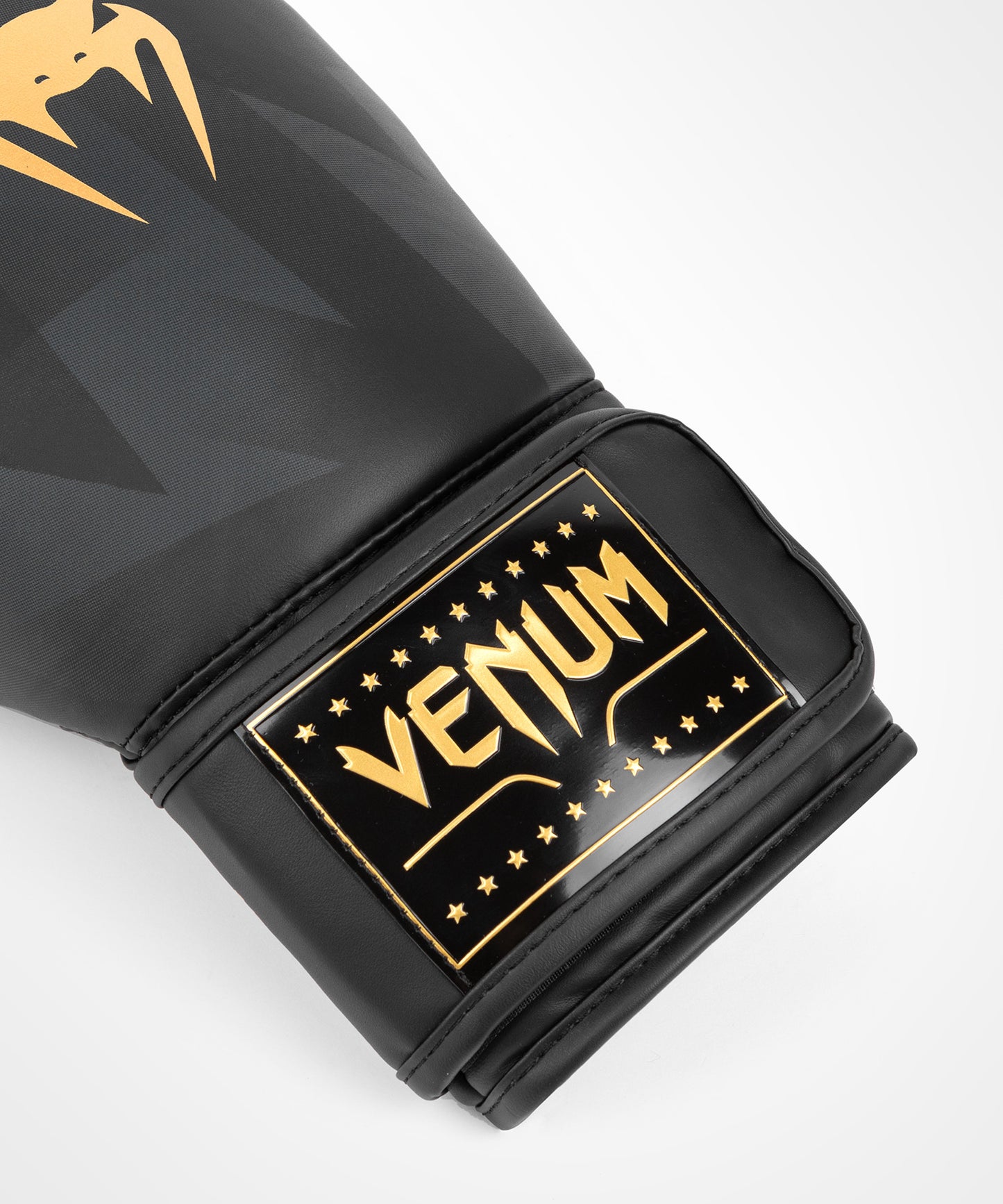 Venum Razor ボクシング グローブ - ブラック/ゴールド
