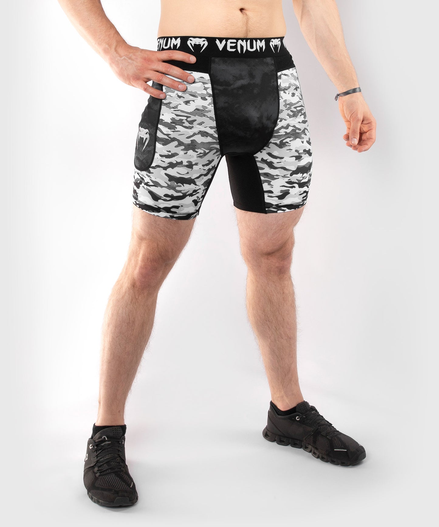 Venum Defender コンプレッションショーツ - アーバン・カモ