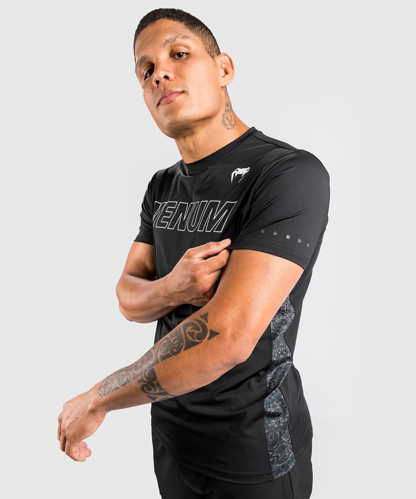 Venum Classic Evo Dry Tech T シャツ - ブラック/ホワイト