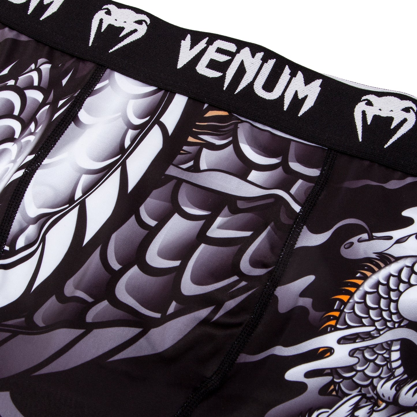 Venum Dragon's Flight コンプレッションショーツ - ブラック/ホワイト