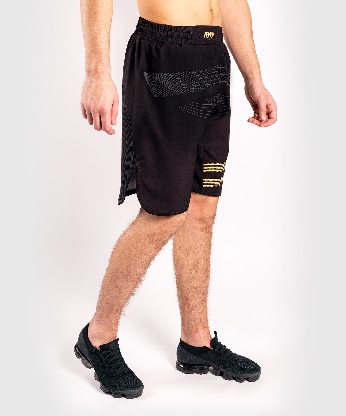 Venum Club 182 トレーニングショートパンツ - ブラック/ゴールド