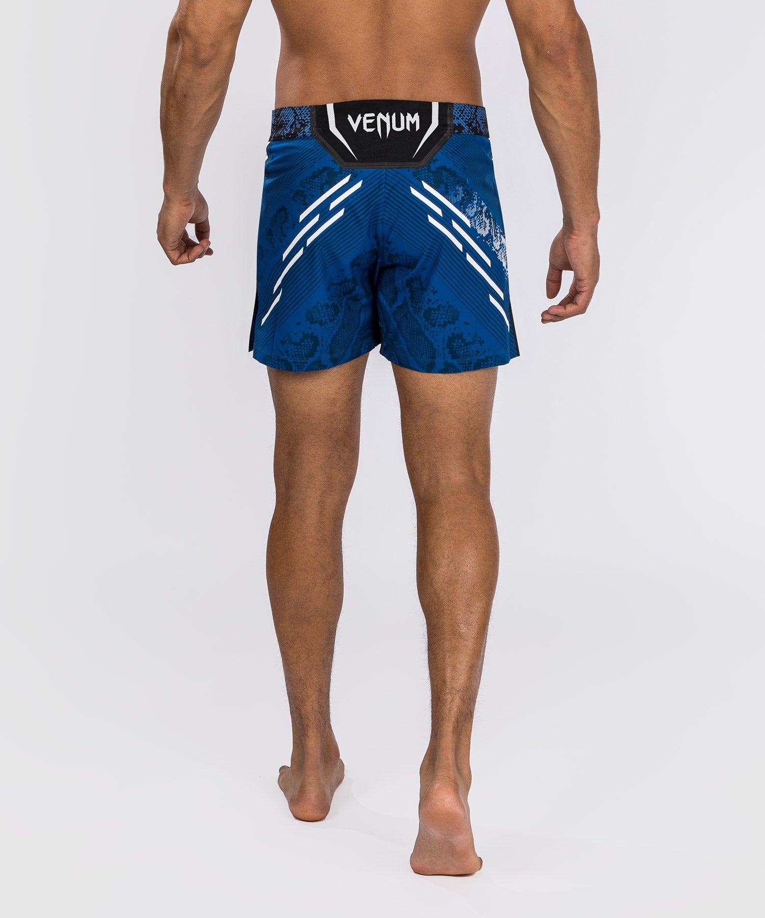 VENUM／ヴェナム ファイトショーツ UFC Fusion by Venum Authentic Fight Night Men's Fight  Short Short Fit／UFC フュージョン by ヴェナム オーセンティック ファイトナイト メンズ ファイトショーツ ショートフィット（グリーン）  VENUM - 格闘技グッズ用品＆ウェア 