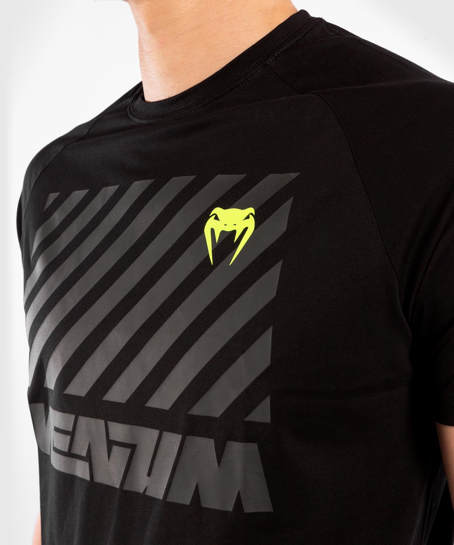 VenumストライプTシャツ - 黒