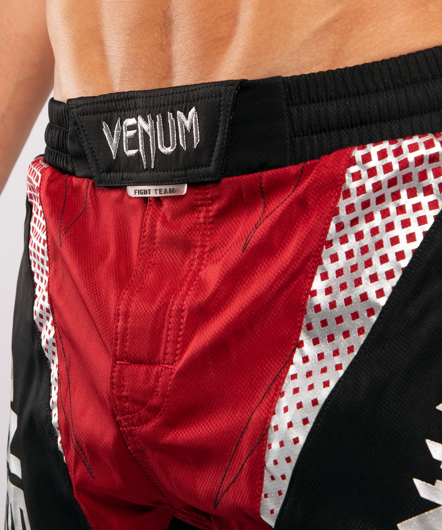 ONE FCファイトショーツ - レッド – Venum 日本