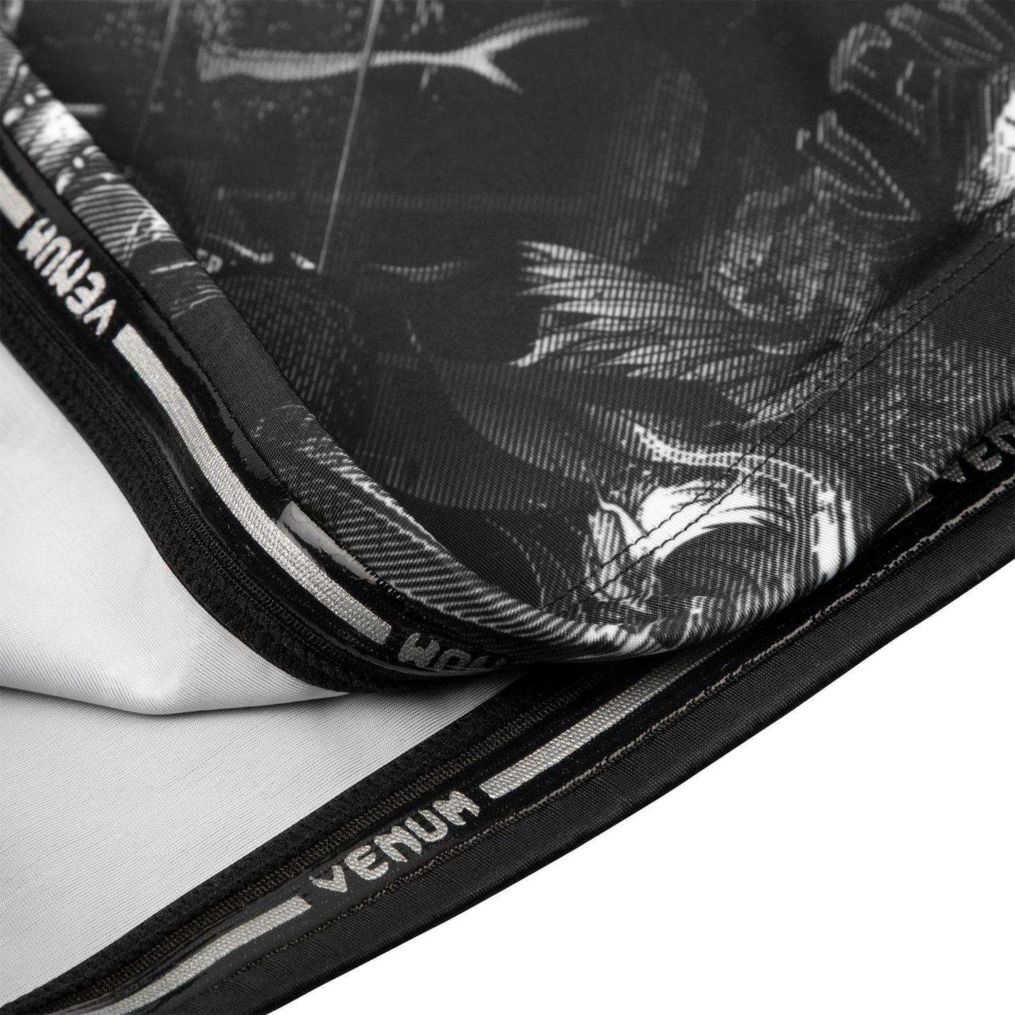 VENUM-03666-108