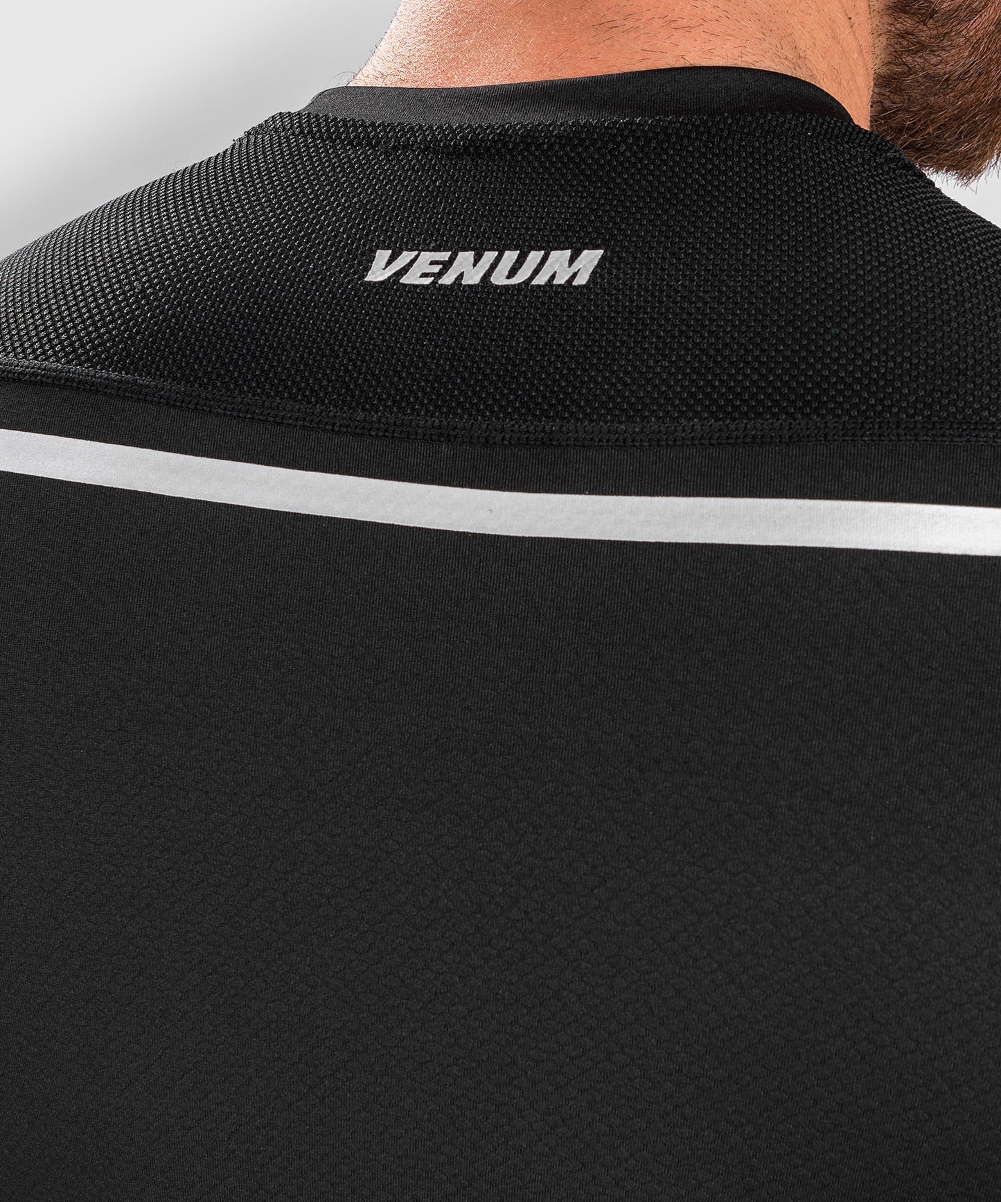 VENUM-04882-001