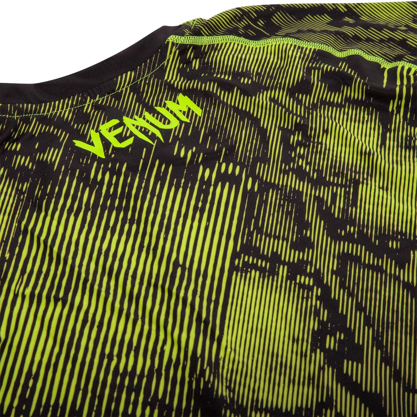 Venum Fusion コンプレッション Tシャツ（長袖） - ブラック/イエロー