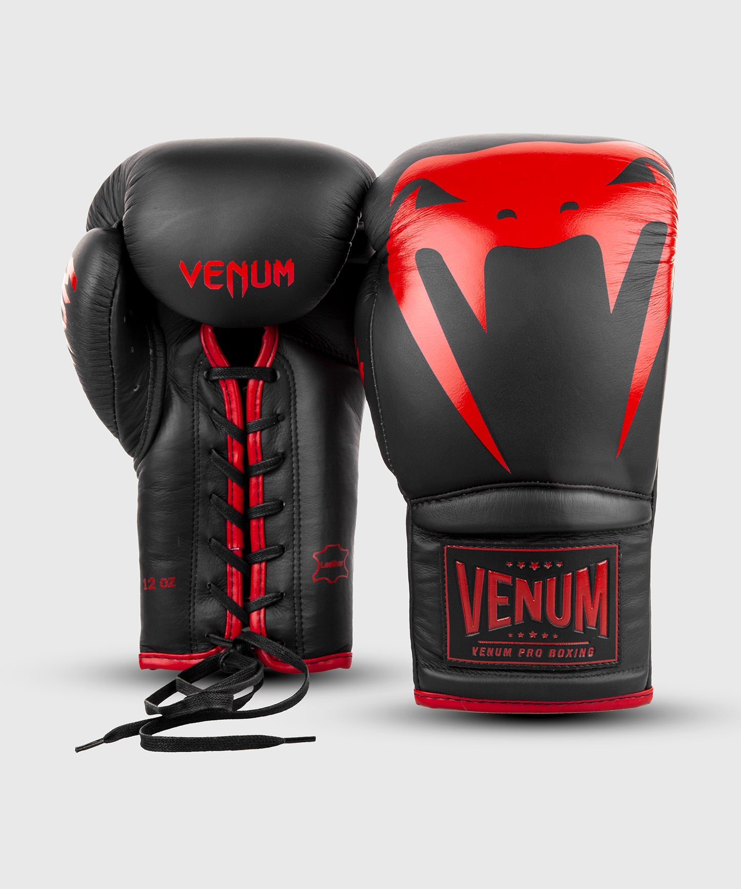 Venum Giant 2.0 Pro ボクシンググローブ - 紐付き - ブラック/レッド