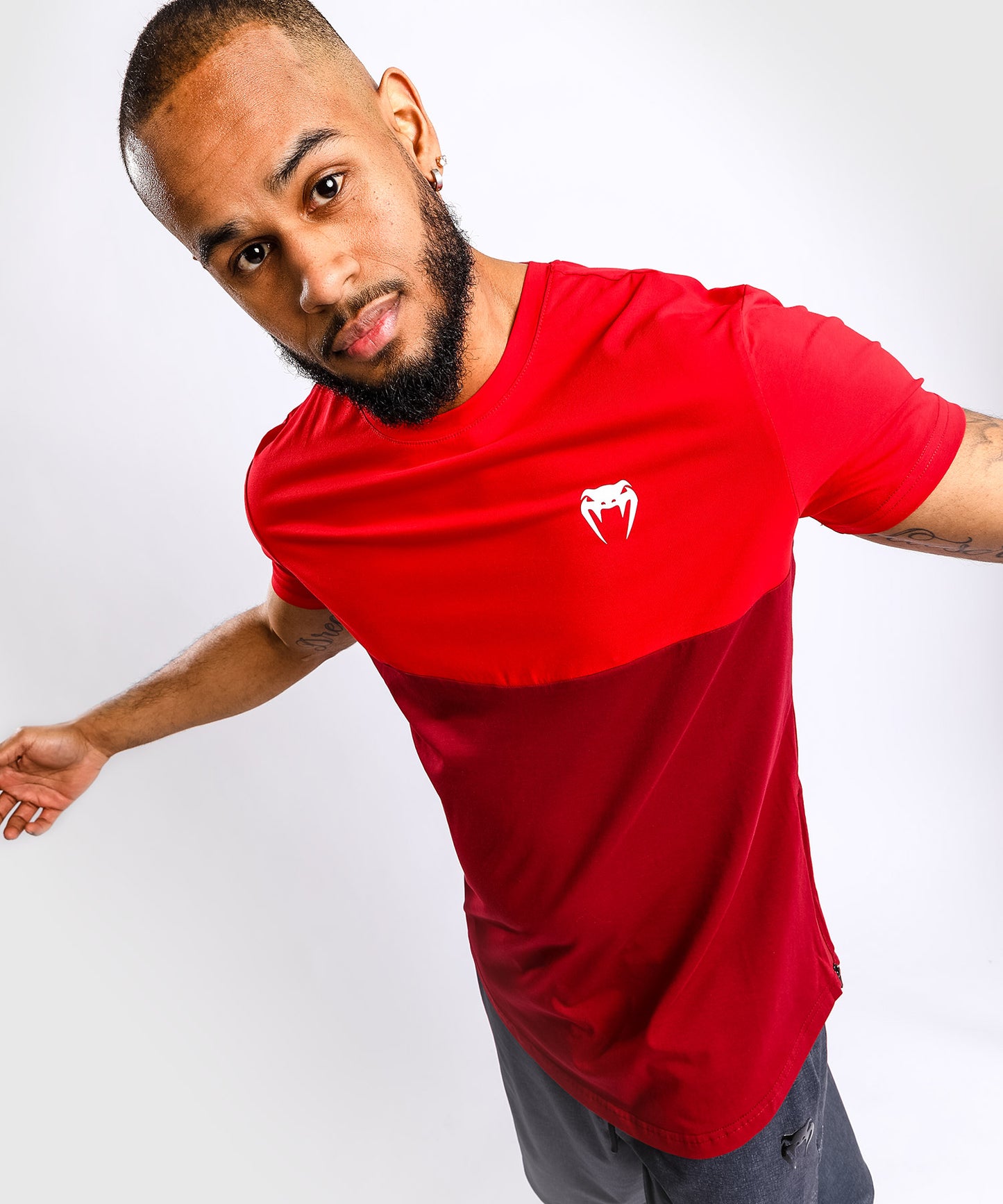 Venum Laser 2.0 Tシャツ - レッド